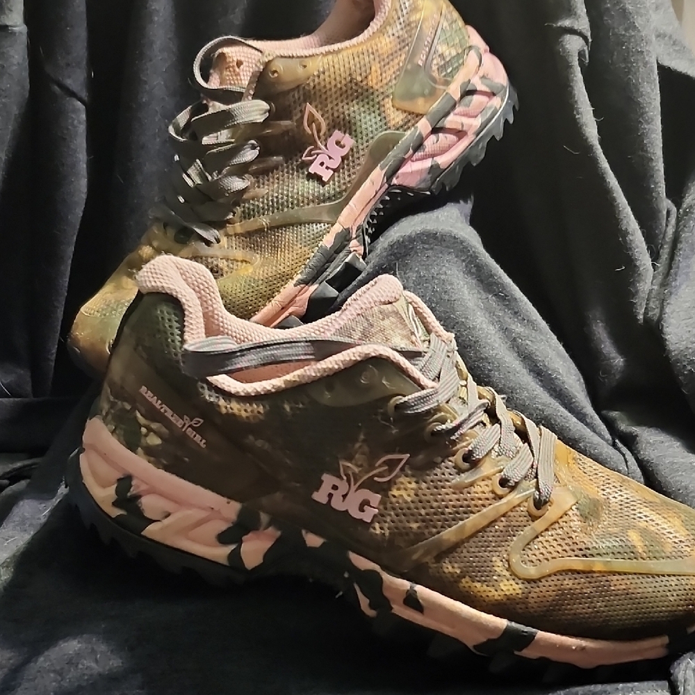 Women's Camouflage Sneakers